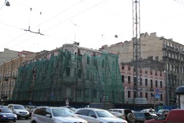 Литейный проспект, 5, улица Чайковского, 19, дом с флюгером, после сноса перекрытий, снесенная часть, воссоздание