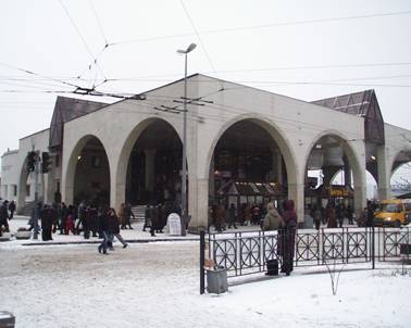 Станция метро Старая Деревня, наземный вестибюль, Петербургский метрополитен