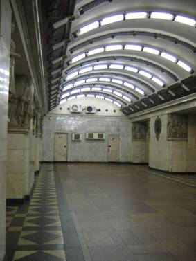 Станция метро Нарвская, подземный, перронный зал, Петербургский метрополитен