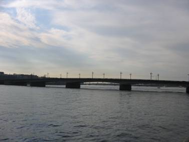 Литейный мост через реку Неву