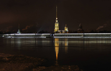 Подсветка Петропавловской крепости