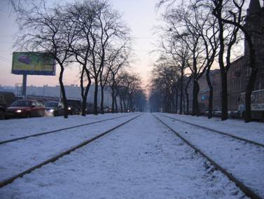 Лиговский проспект, выделенная полоса, бульвар, рельсы, трамвайные пути