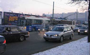 Лиговский проспект, автобус и троллейбус в пробке, затор