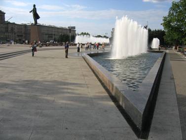 Московская площадь, фонтанный комплекс, фонтаны