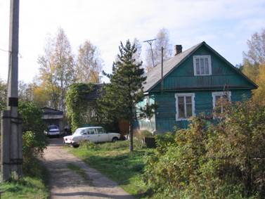 Деревня Лаврики, 16, деревянный дом